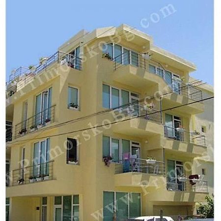 Jelezchevi Guest Rooms Primorsko Esterno foto
