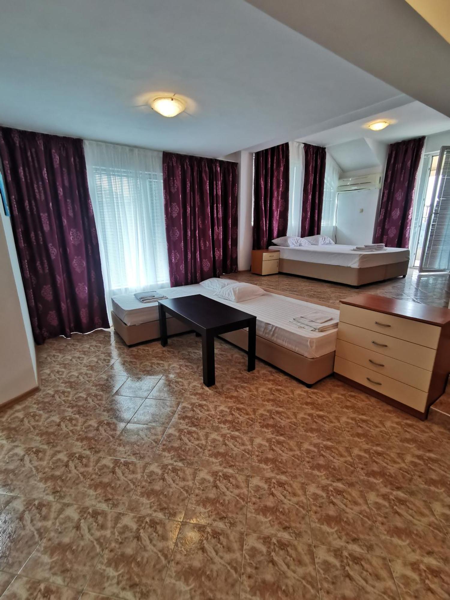 Jelezchevi Guest Rooms Primorsko Esterno foto